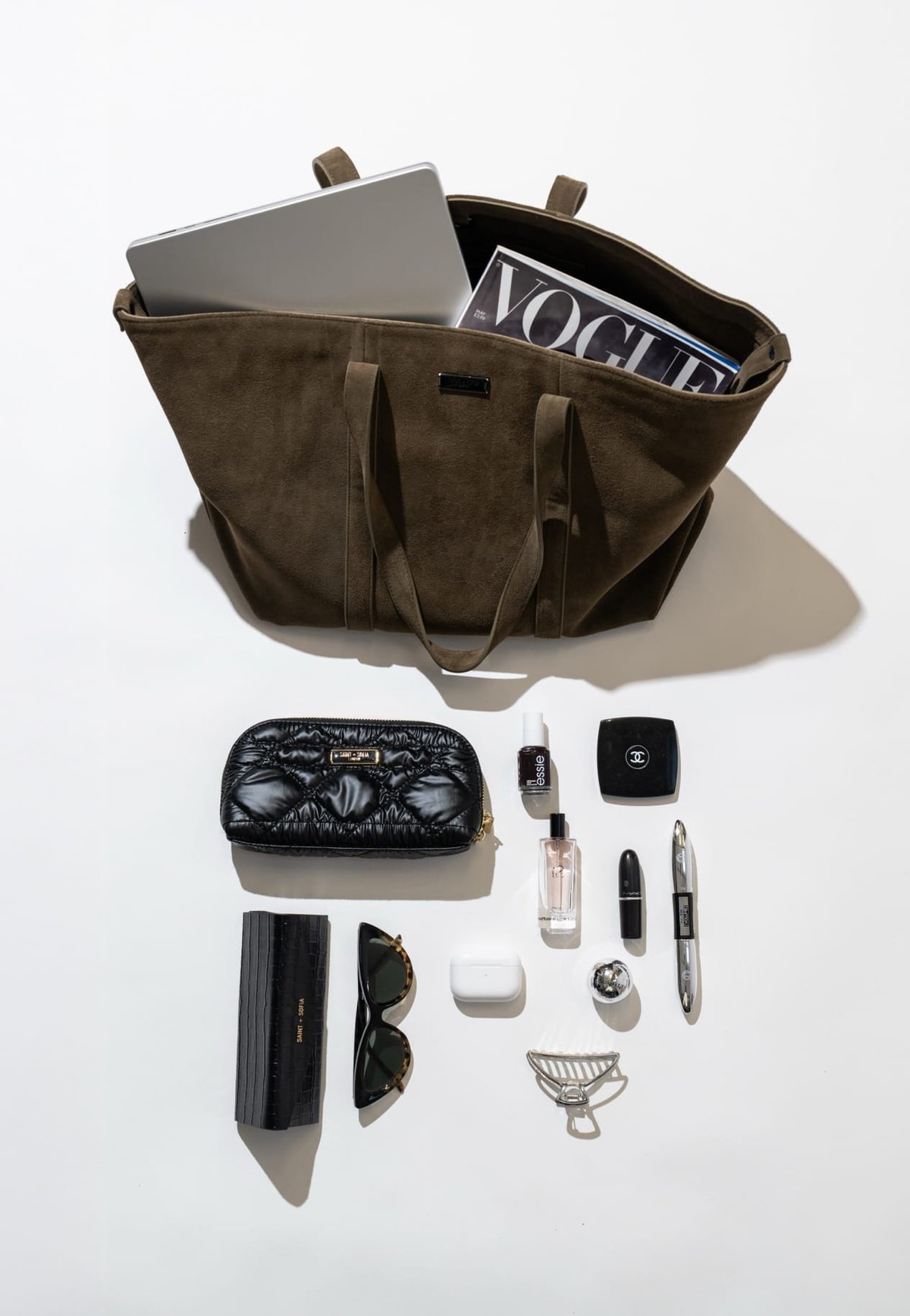 Build A Quiet Luxury Wardrobe