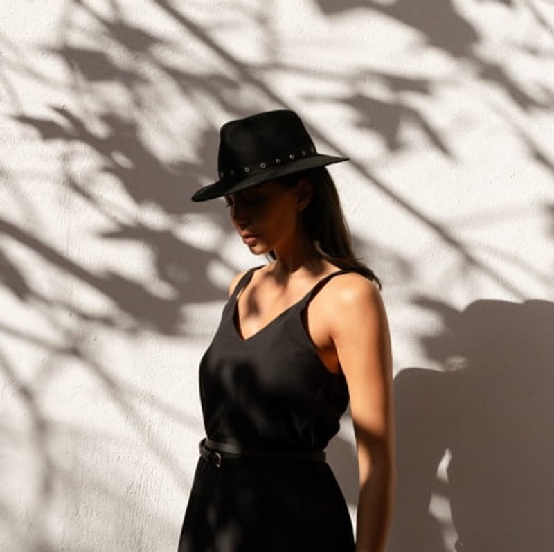 How To Wear Black In Summer
