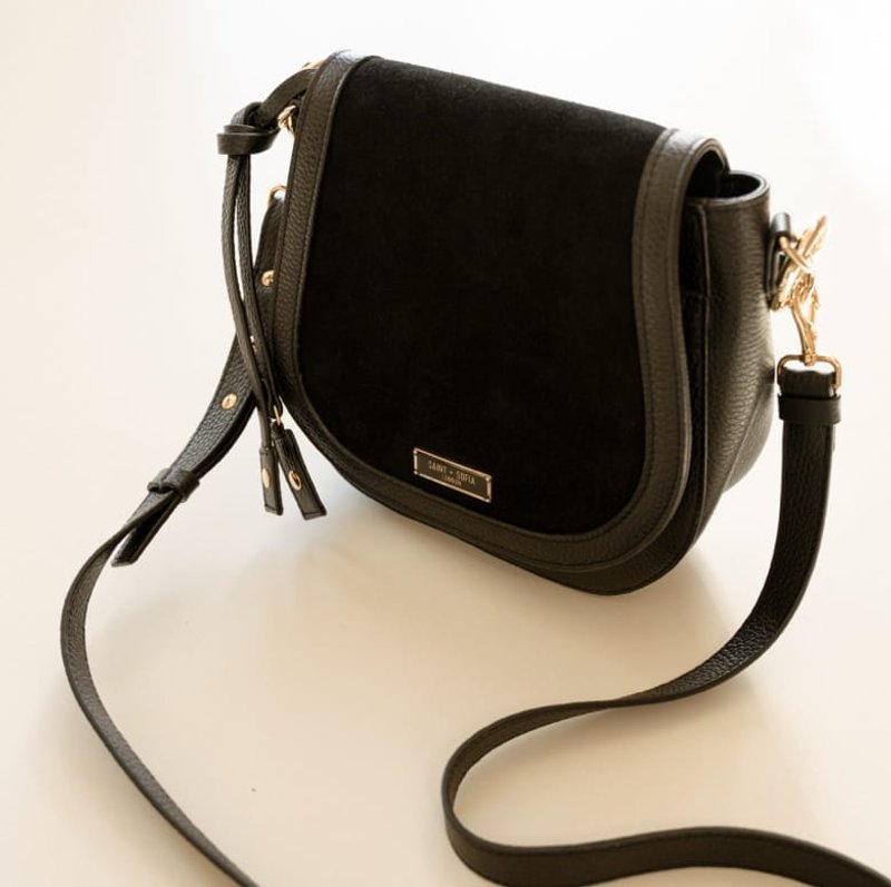 Black Leather Bags That Never Go Out Of Style