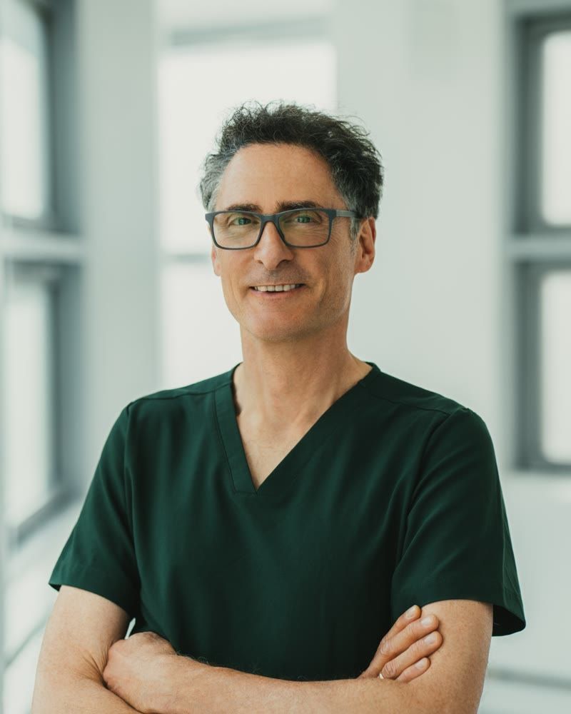 Dr. Michael Klambeck