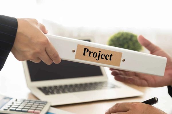 5 Project Management Phases And How to Apply Them