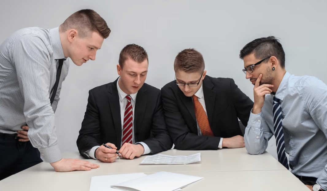 How to Successfully Conduct Employee Performance Review