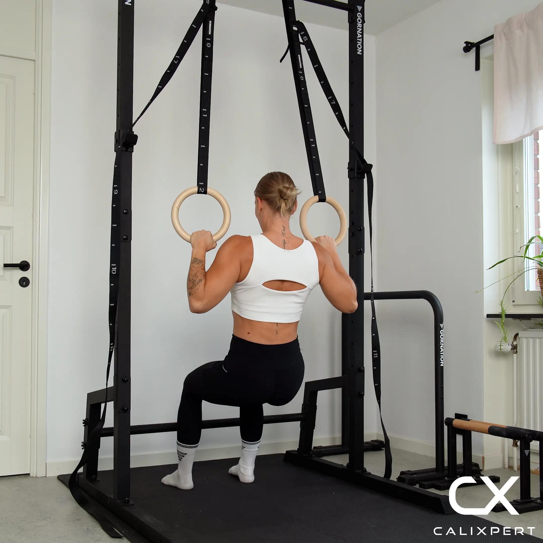 Jackknife Pull Ups