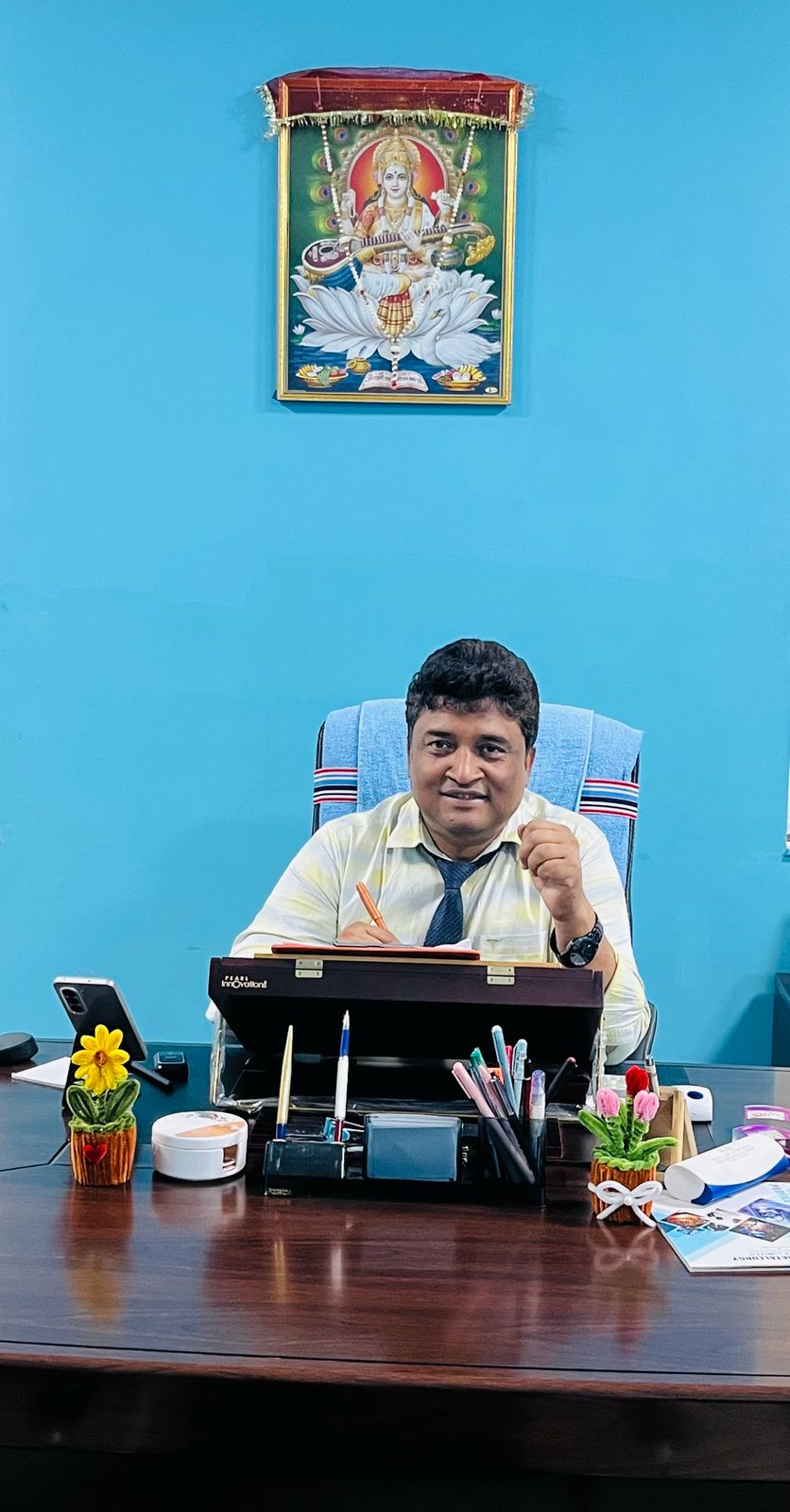 राजकीय पॉलिटेक्निक, आदित्यपुर के प्राचार्य संजीव कुमार को बेस्ट एकेडमिक टीचर एंड एडमिनिस्ट्रेटर का खिताब
