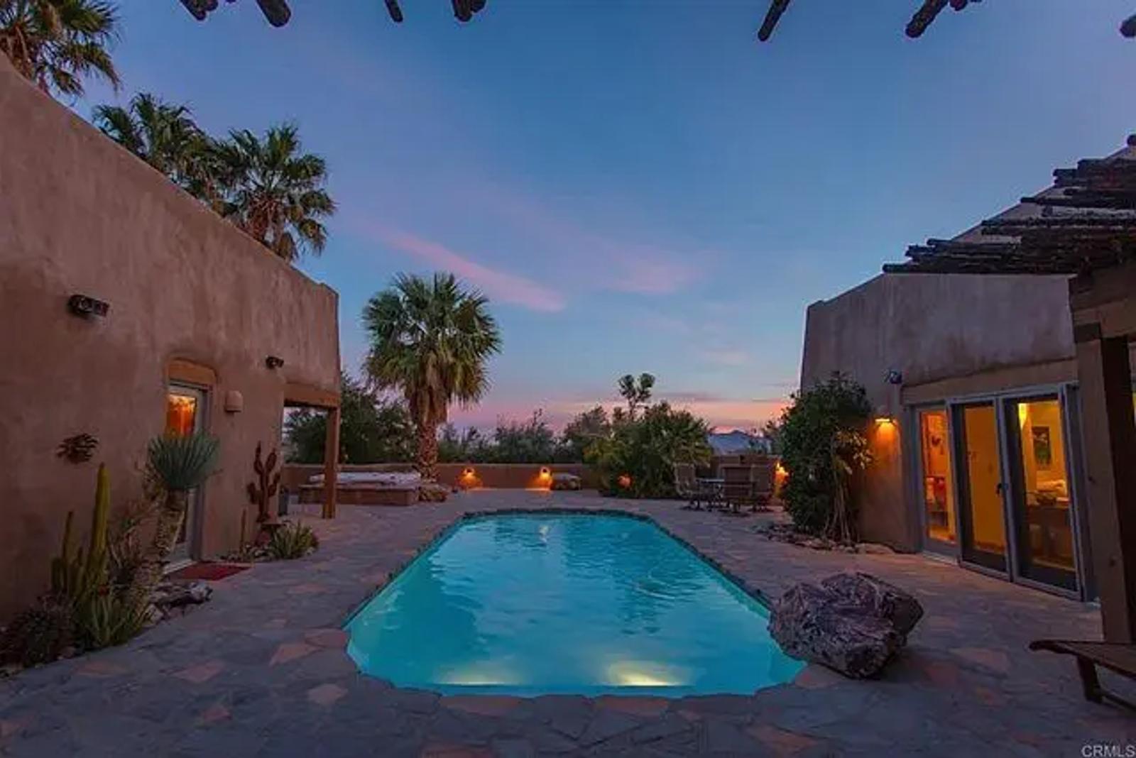 686d9bca0cffbf0f05358480 a6a498e6336937a88486419aea90434c cc ft 768