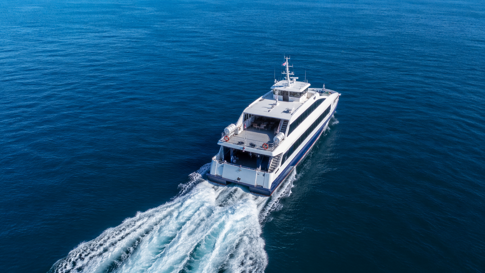 Digital Logbooks and Insurance: How Documentation Reduces Claims on Commercial Vessels