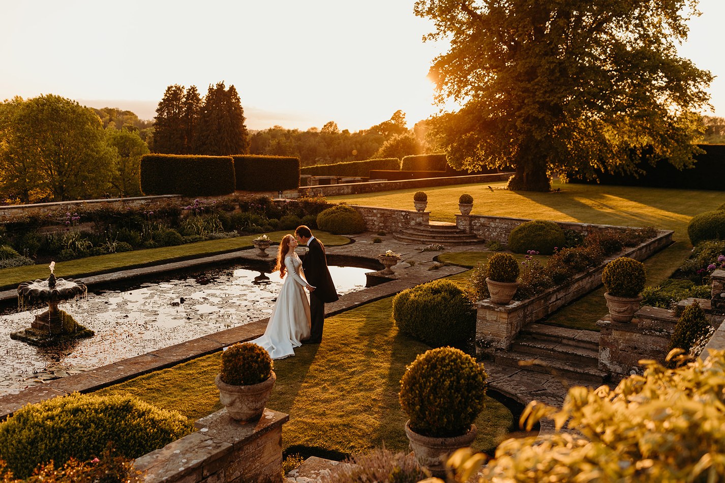 What to Look for in a Wedding Planner's Portfolio