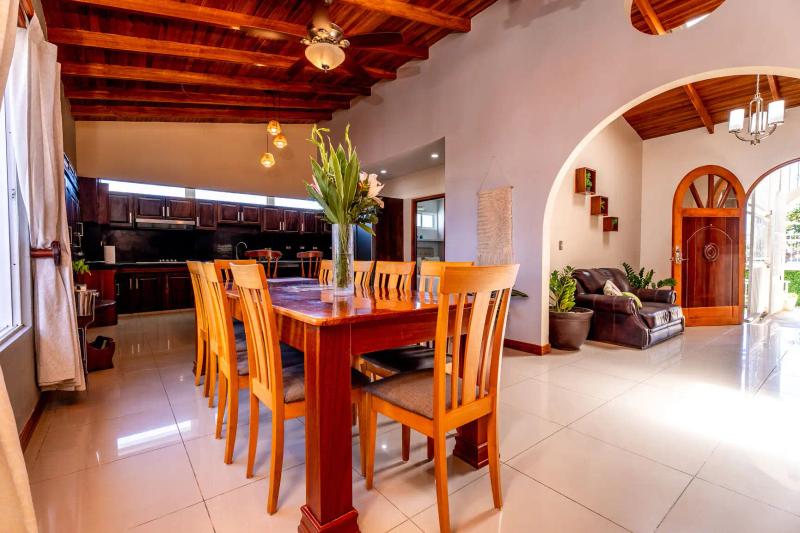 Casa Alta Vista