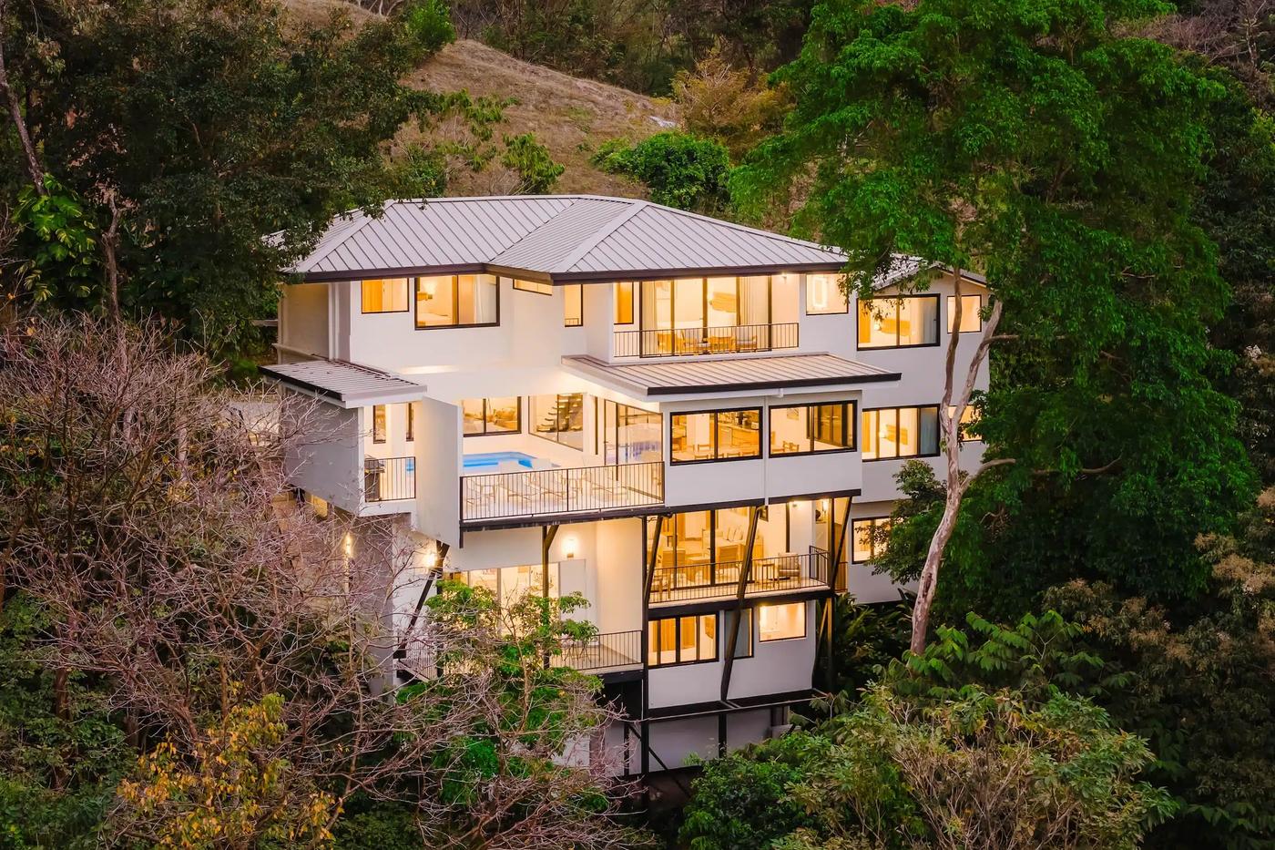 Casa Rambutan, luxury villa in Manuel Antonio