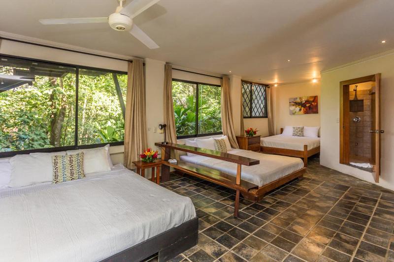 Casa Luz bedroom