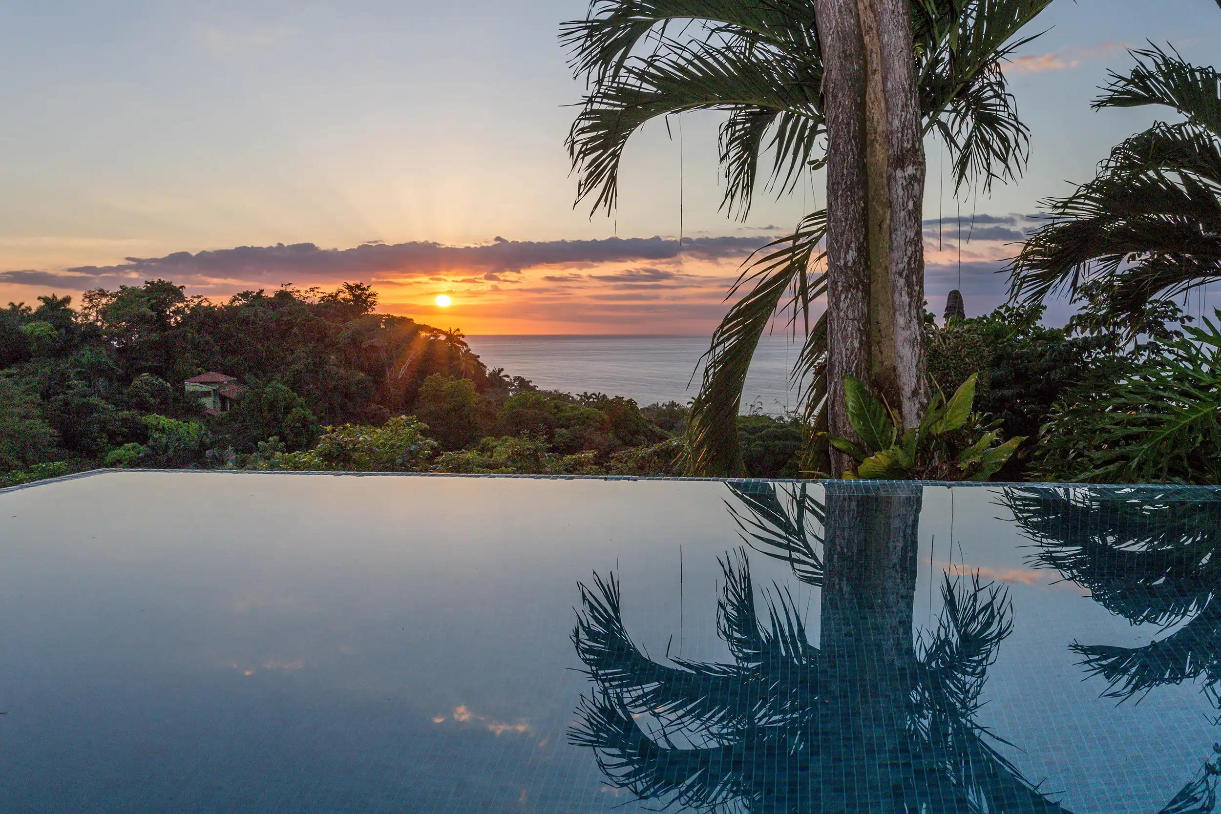 Casa Karma Infinity Pool