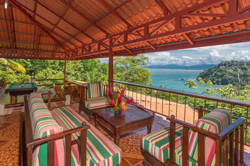 Casa Pura Paz deck view