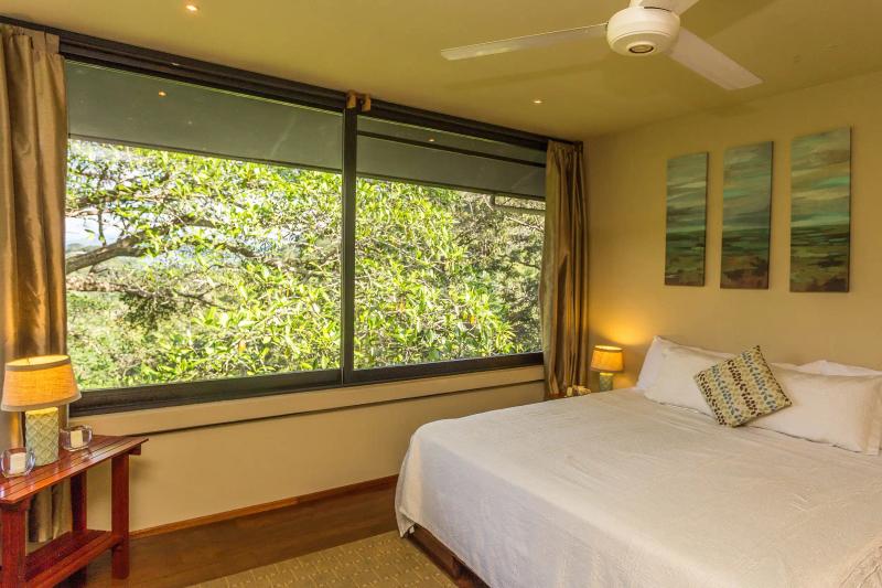 Casa Luz bedroom