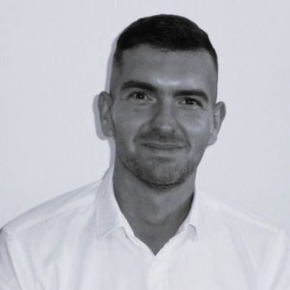 Headshot of Damien Douglas