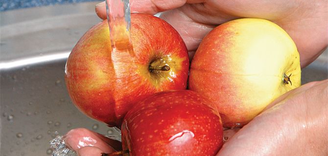 Why Is Everyone Washing Produce With Baking Soda?