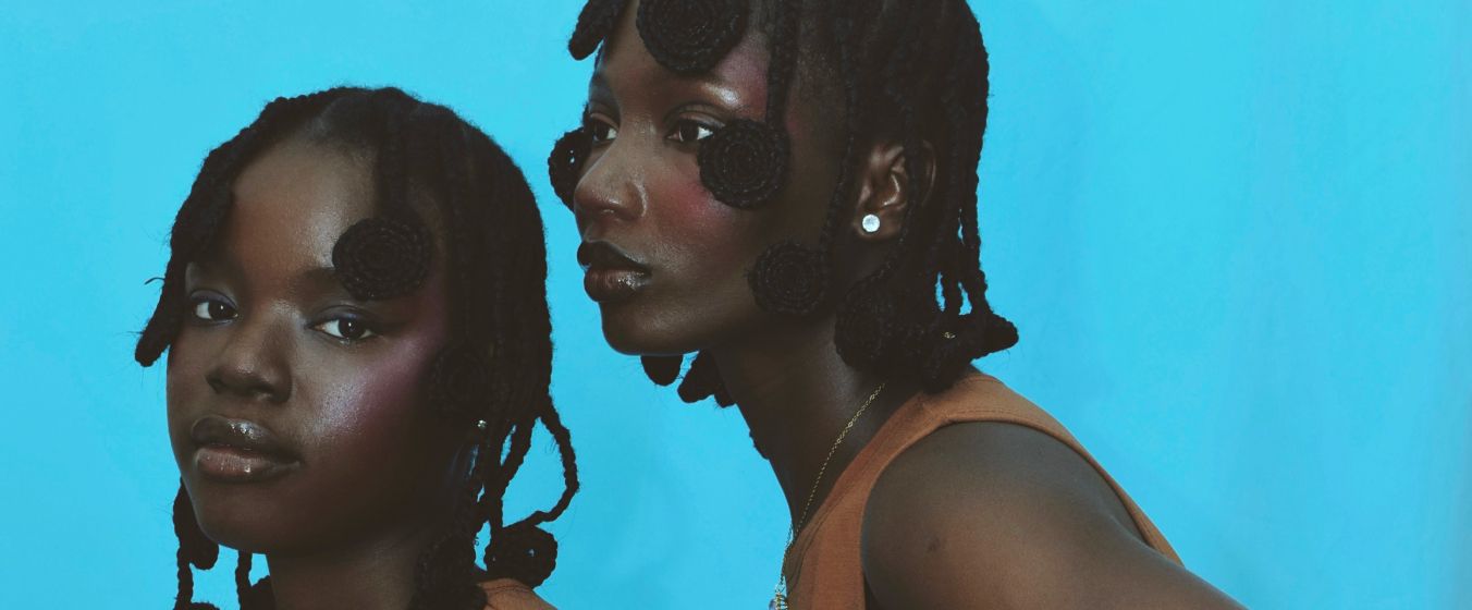 Azeezah Oyeleke Ibrahim: Nigerian fashion and lifestyle photographer exploring heritage through cinematic, nostalgic imagery