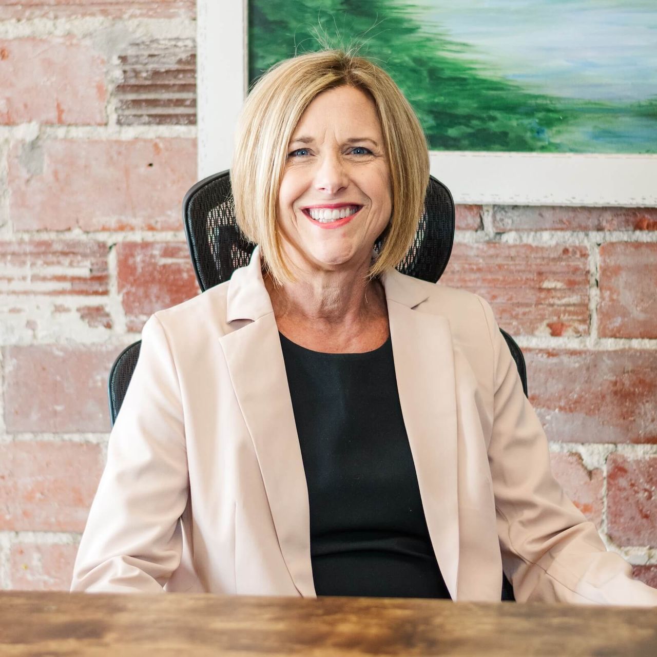 Theresa Haselmayer headshot