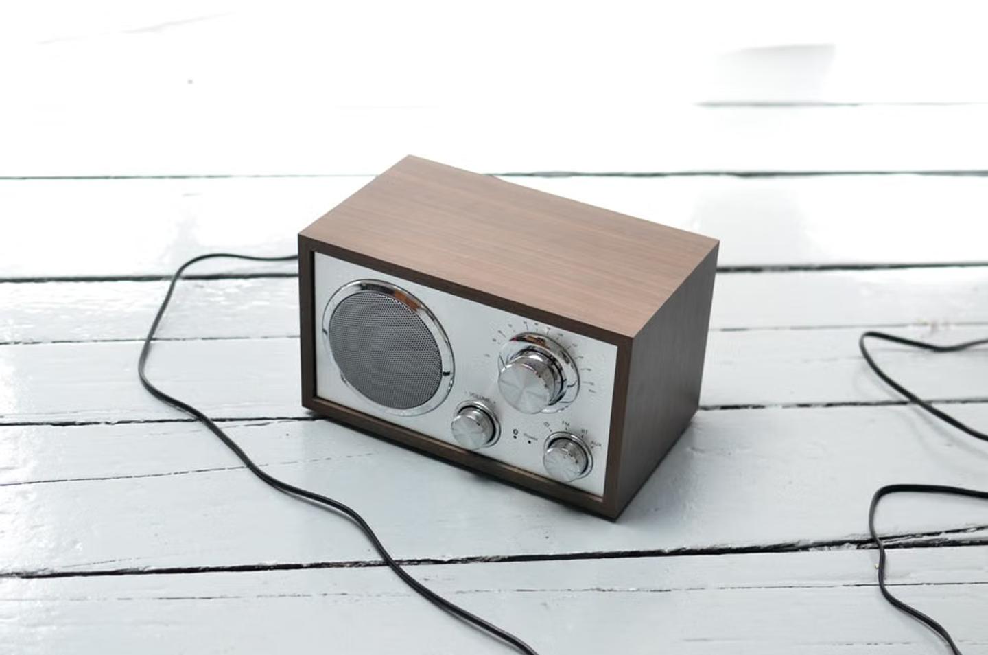 Radio Waves - programmatic radio