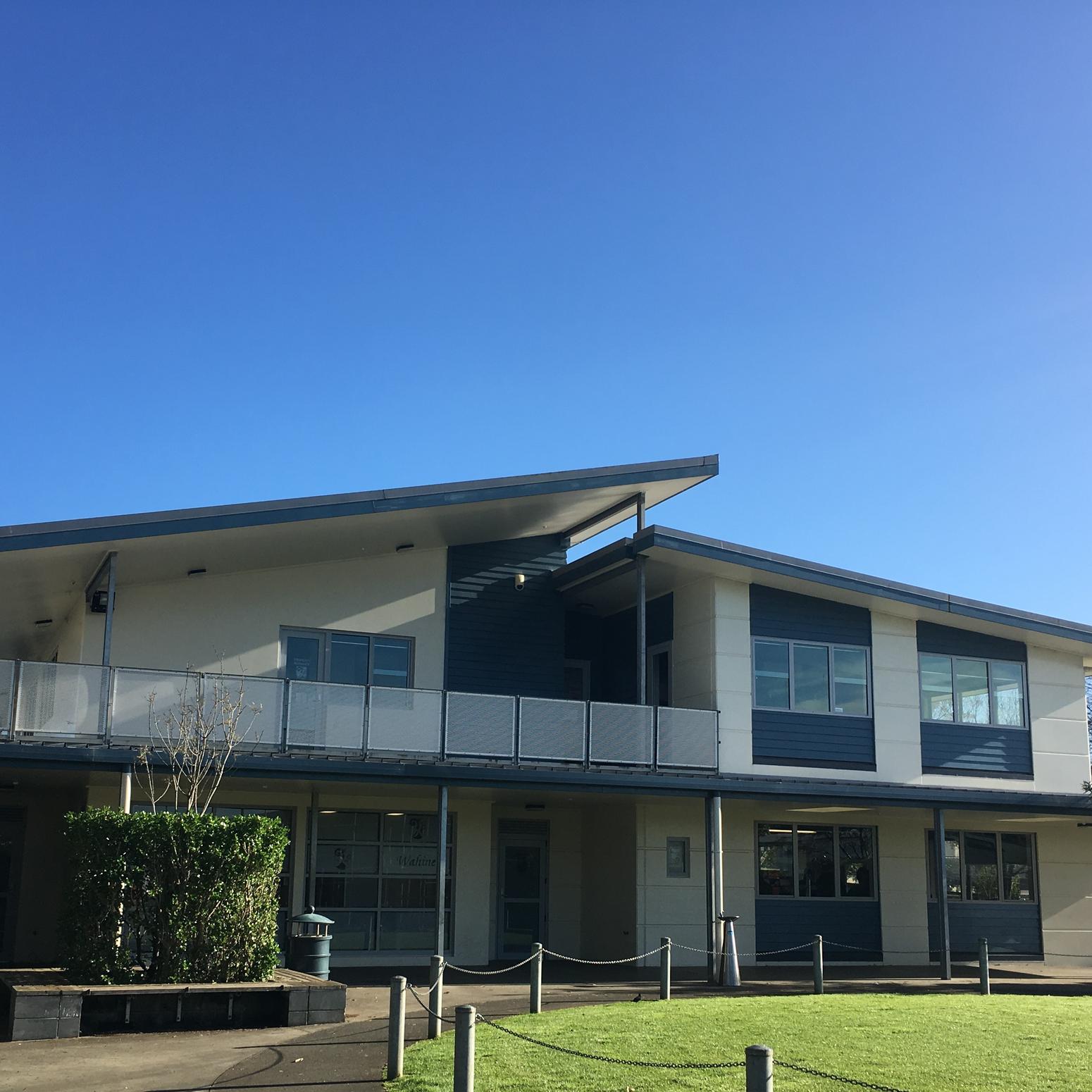Kerikeri High School Schulgebäude Außenansicht Bay of Islands Neuseeland