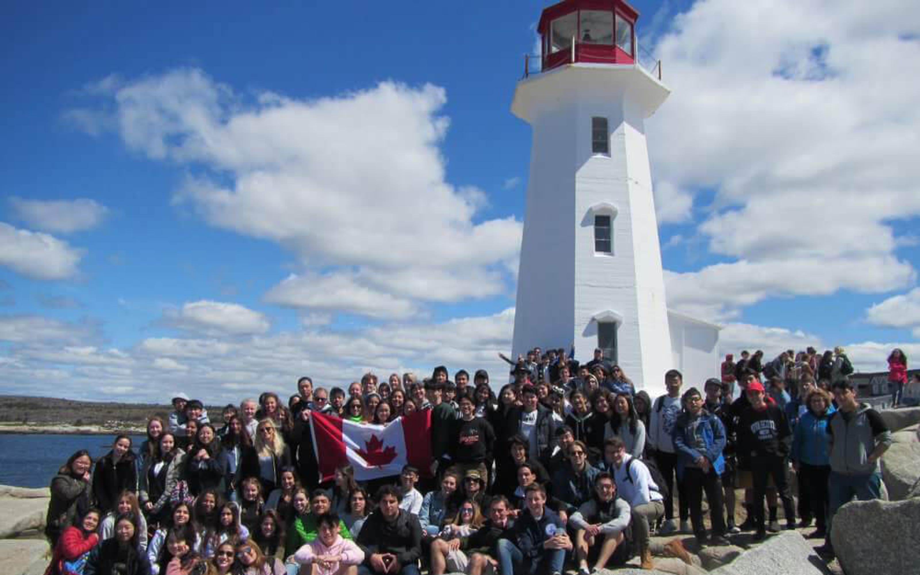 »Internationals«-Ausflug zum Wahrzeichen von Nova Scotia »Peggy's Cove«