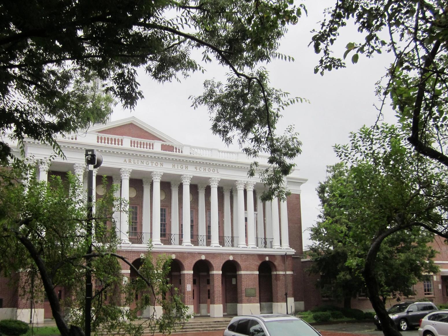 Arlington High School Massachusetts Schulgebäude Außenansicht