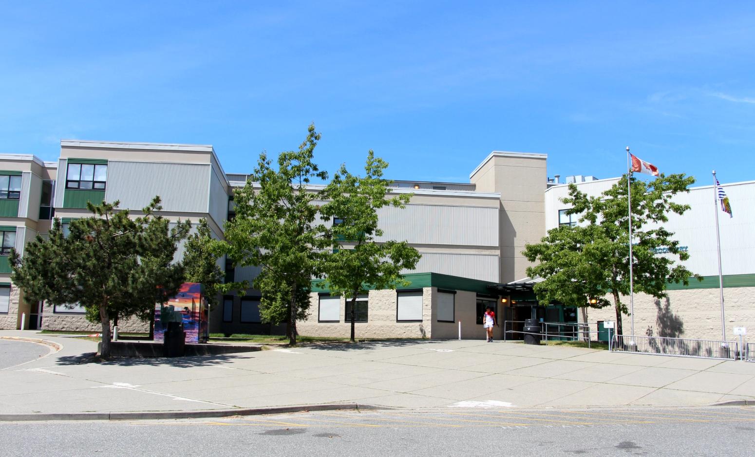 Earl Marriott Schule von außen Vancouver Schuldistrikt Kanada