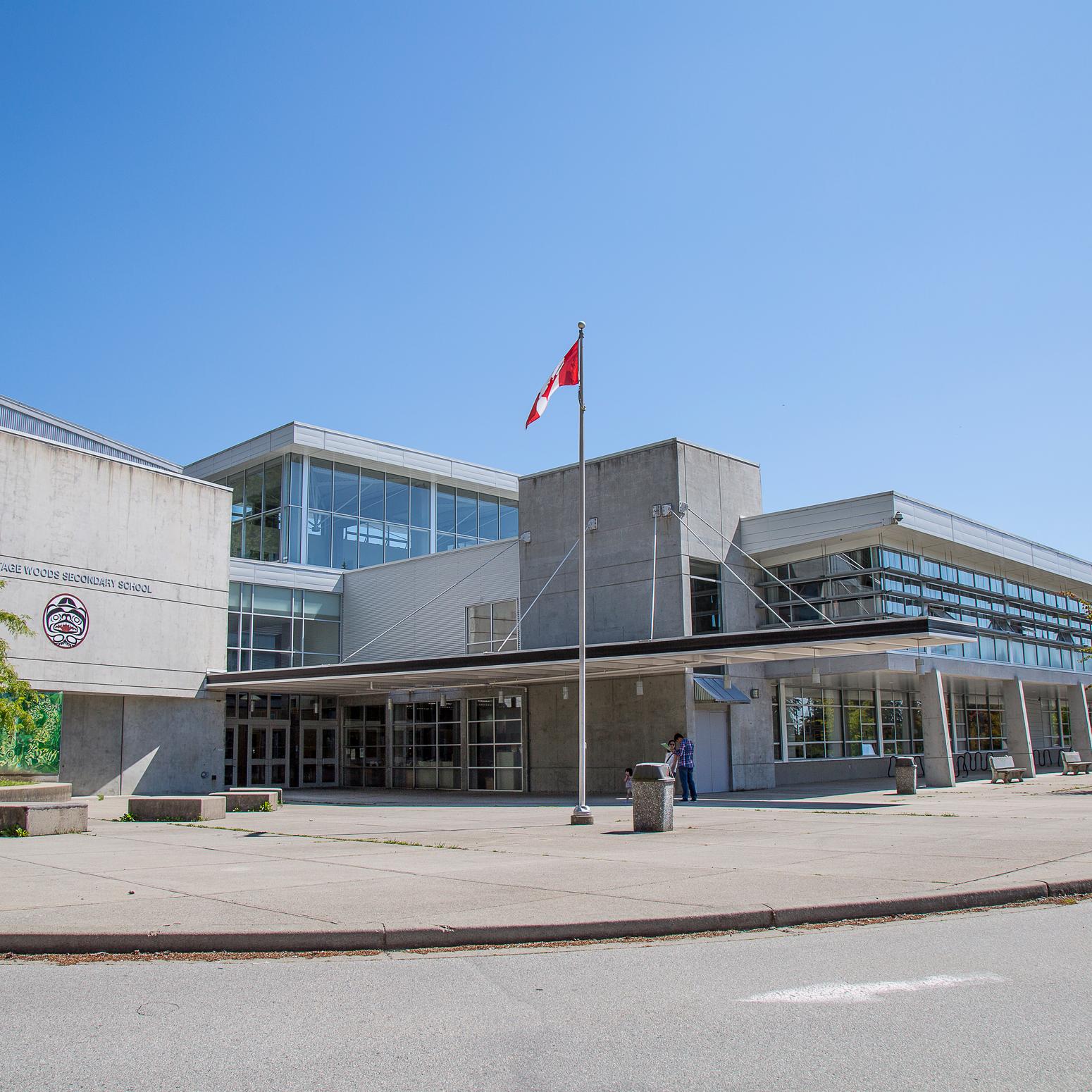 Heritage Woods High School Außenansicht Coquitlam Schulbezirk Kanada