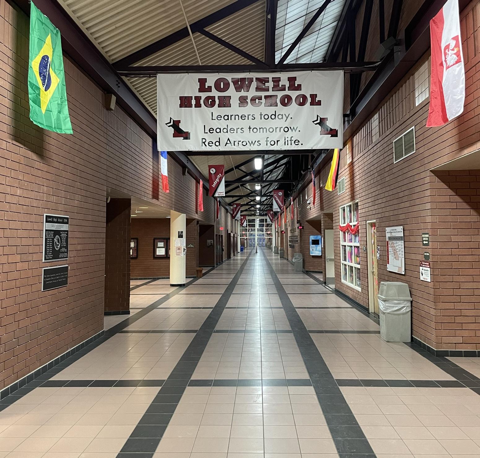 Sparta High School Sporthalle