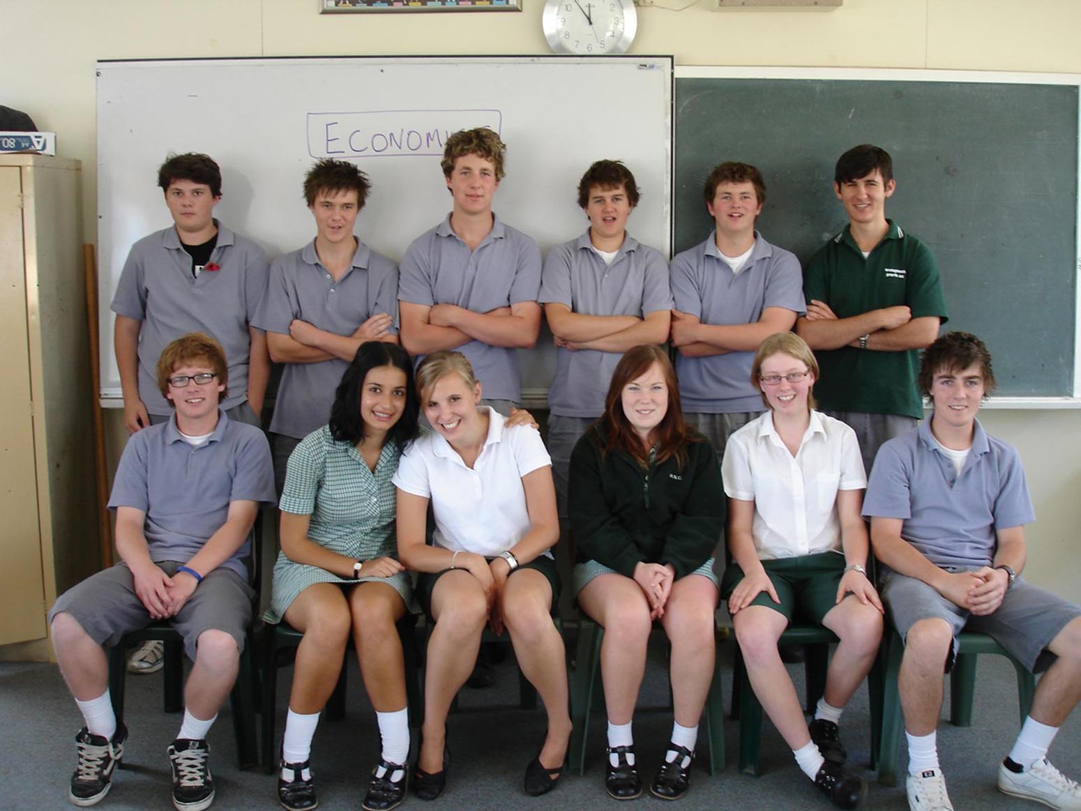 Alina auf einem Klassenfoto