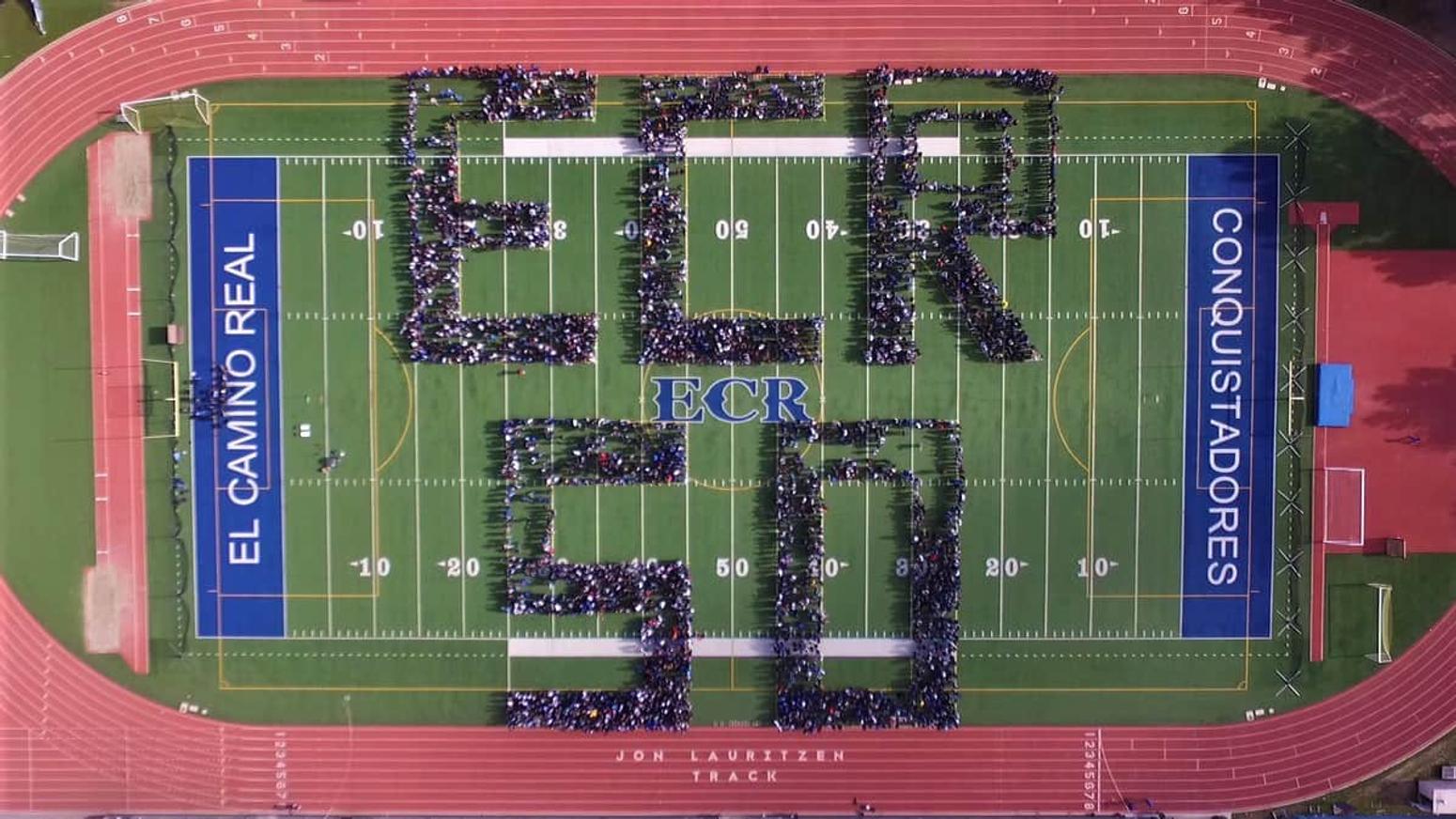 El Camino Real Charter High School American Football Feld von Oben Conquistadores