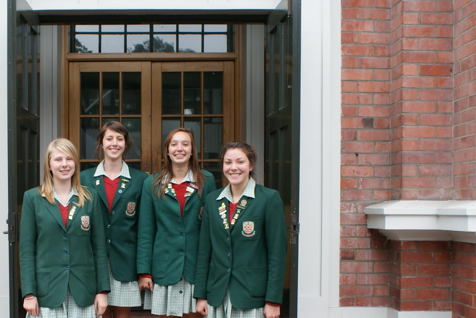 Avonside Girls High School Schülerinnen in Schuluniform