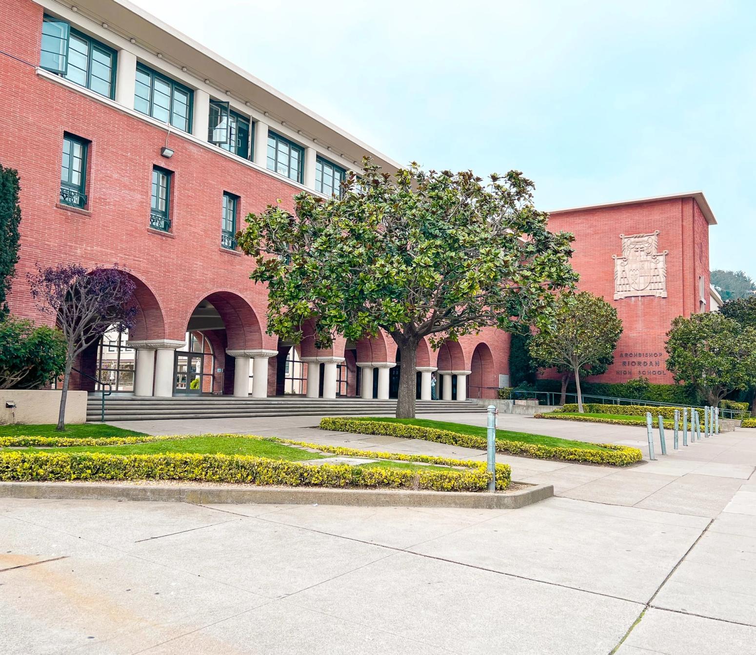 Archbishop Riordan High School Gebäude