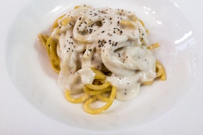 Bigoli cacio e pepe