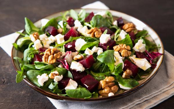 Salade de betterave à la roquette