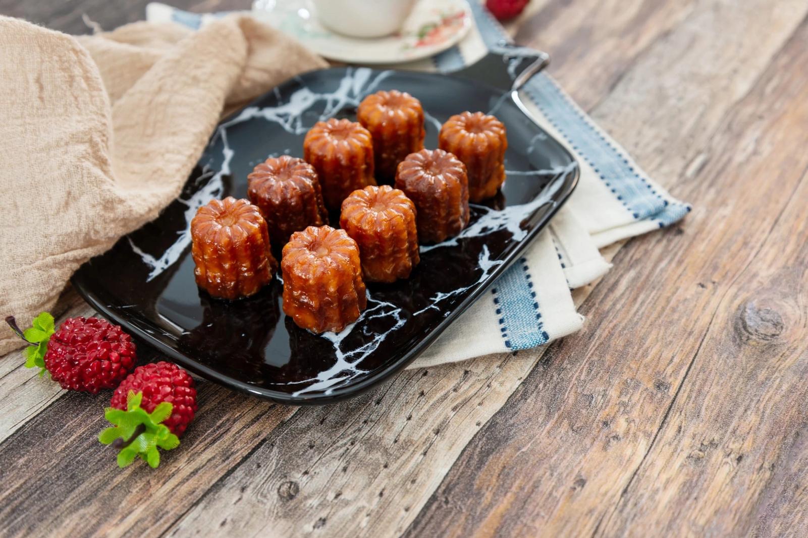Recette des cannelés bordelais au rhum et à la vanille