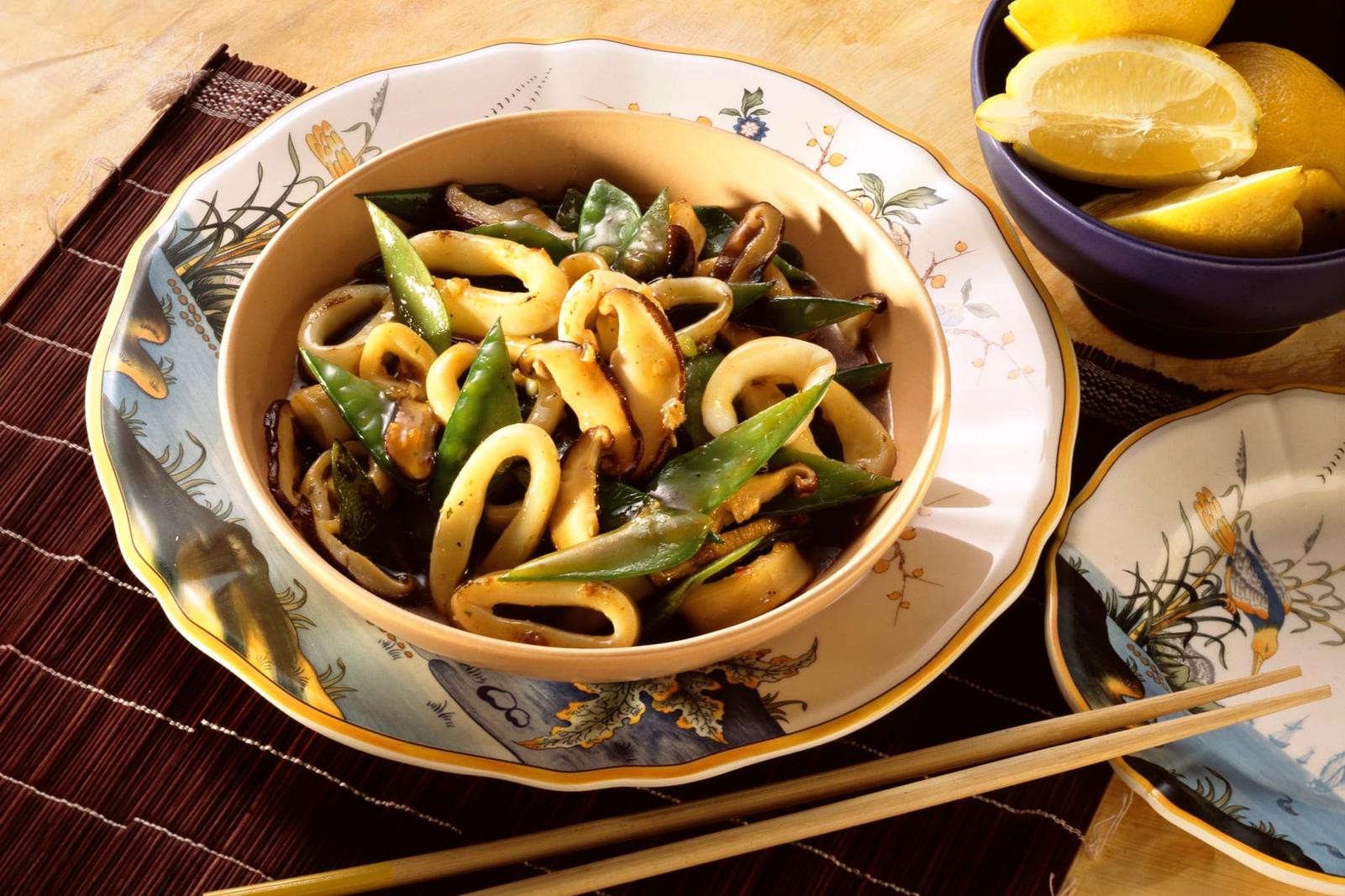 Calamars aux shiitakes et légumes