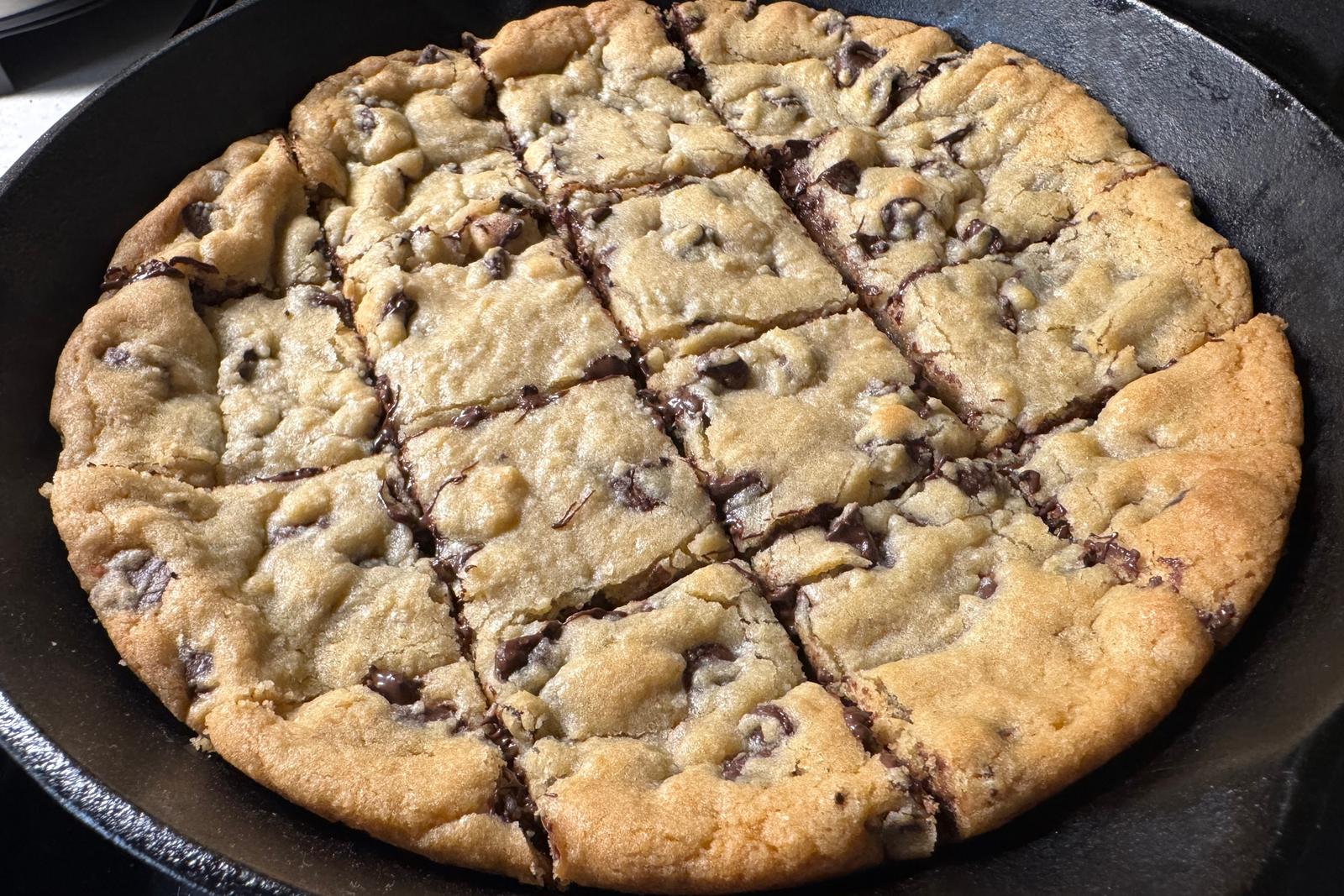 Gâteau cookie à la poêle