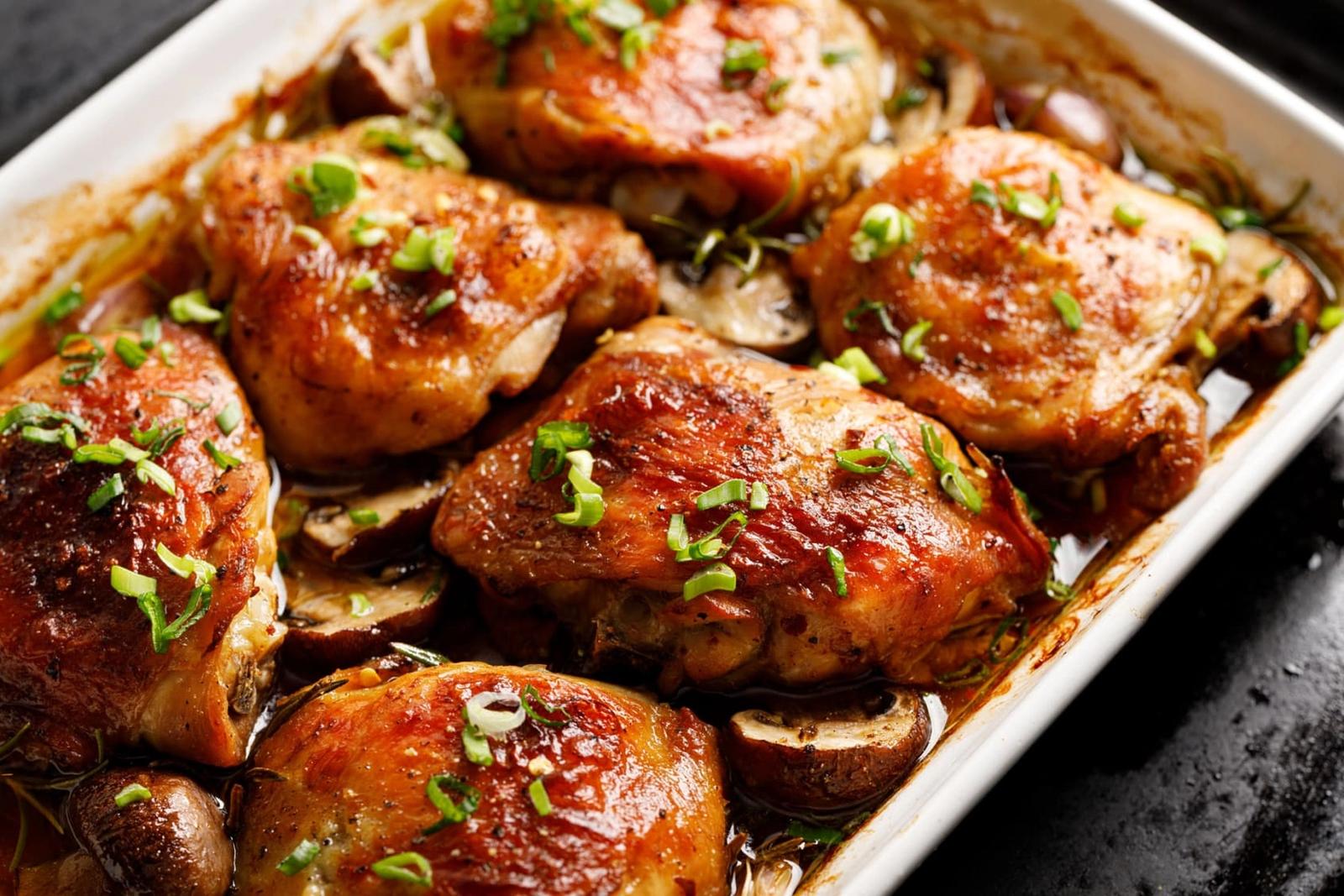 Recette cuisses de poulet rôties à l'ail et fines herbes