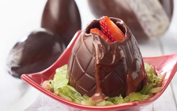 Œuf chocolat avec surprise fruitée