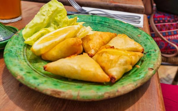 Briouat marocain aux épinards et fromage