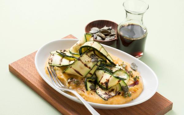Purée de haricots aux courgettes grillées