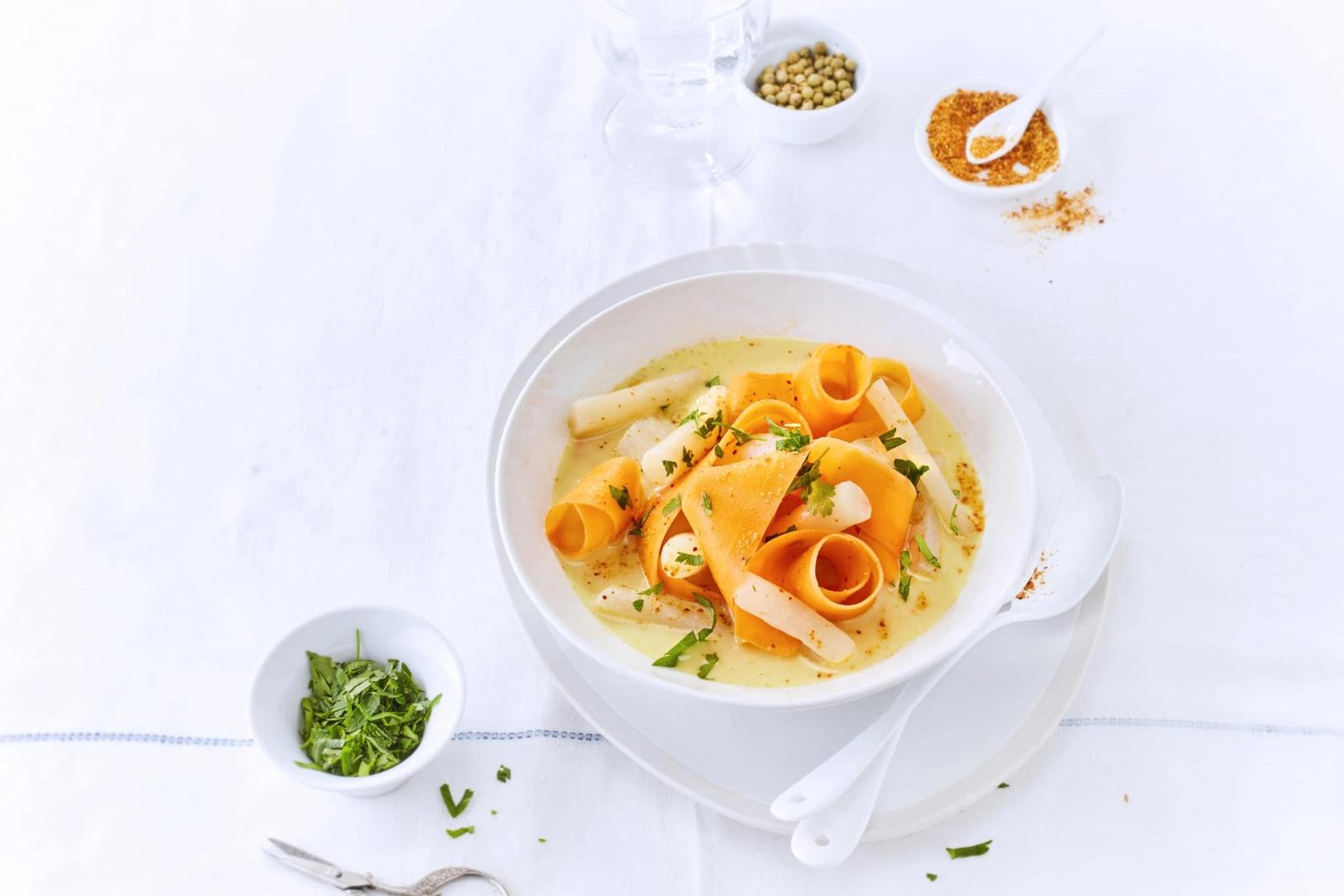 Velouté de carottes et salsifis au piment d'Espelette