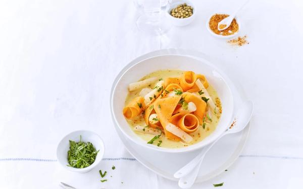 Velouté de carottes et salsifis au piment d'Espelette