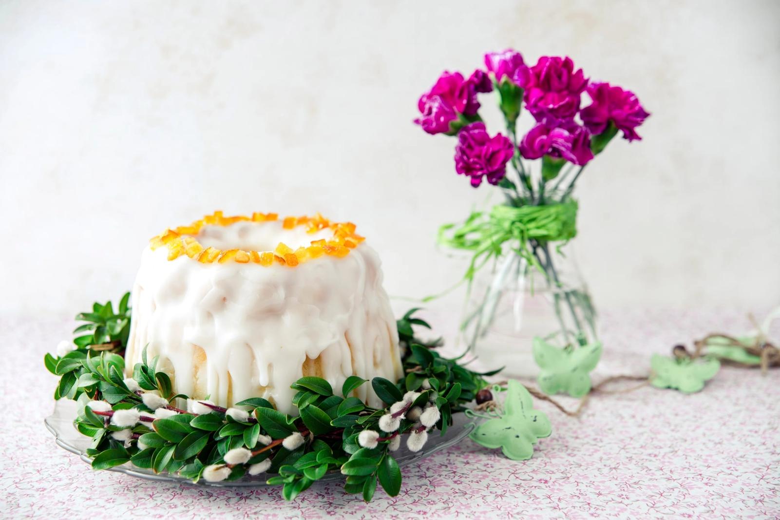 Baba Polonais de Pâques aux écorces d'oranges confites