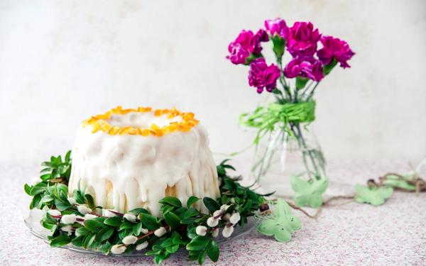 Baba Polonais de Pâques aux écorces d'oranges confites