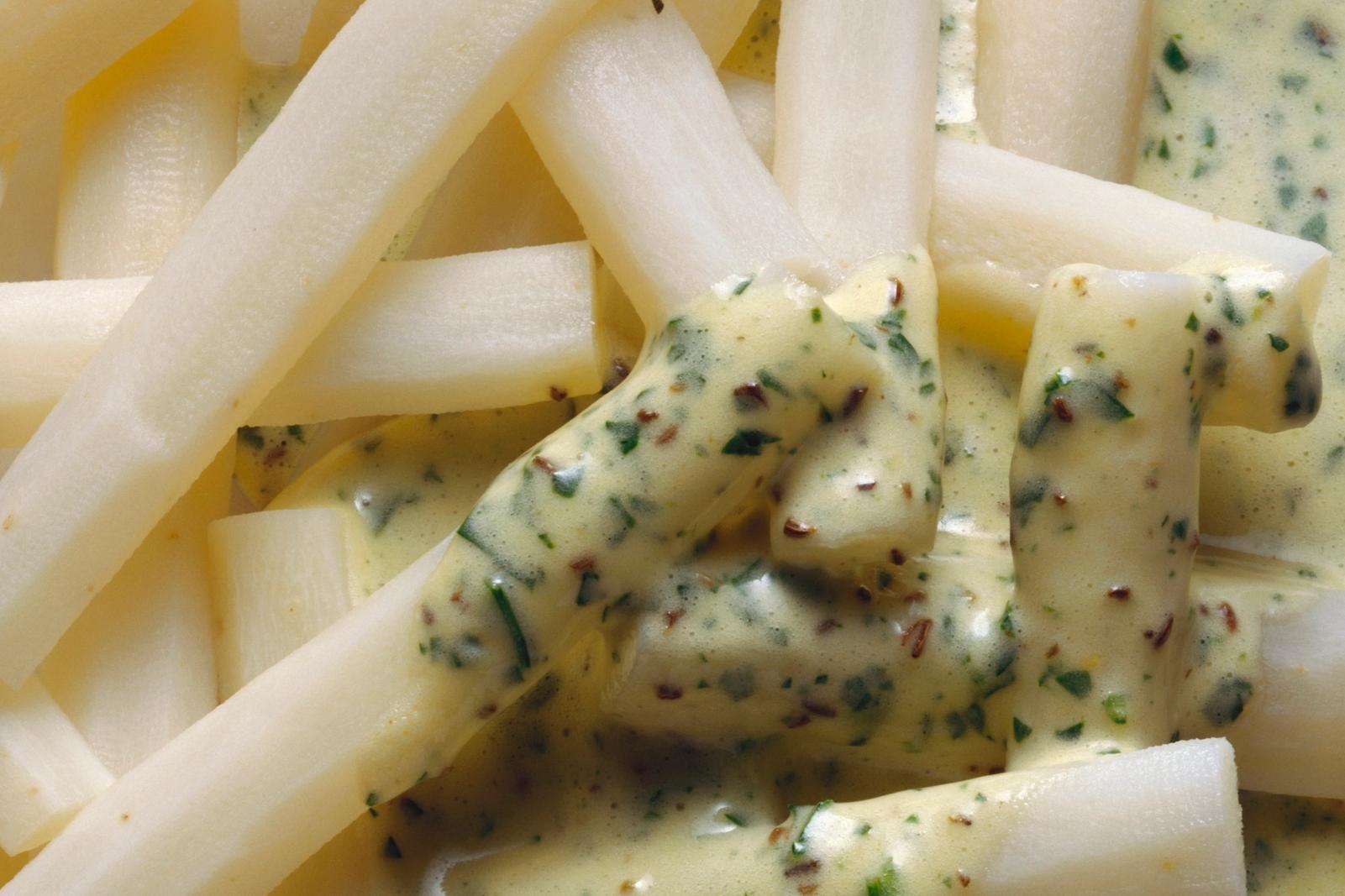 Salsifis blancs, sauce hollandaise au carvi