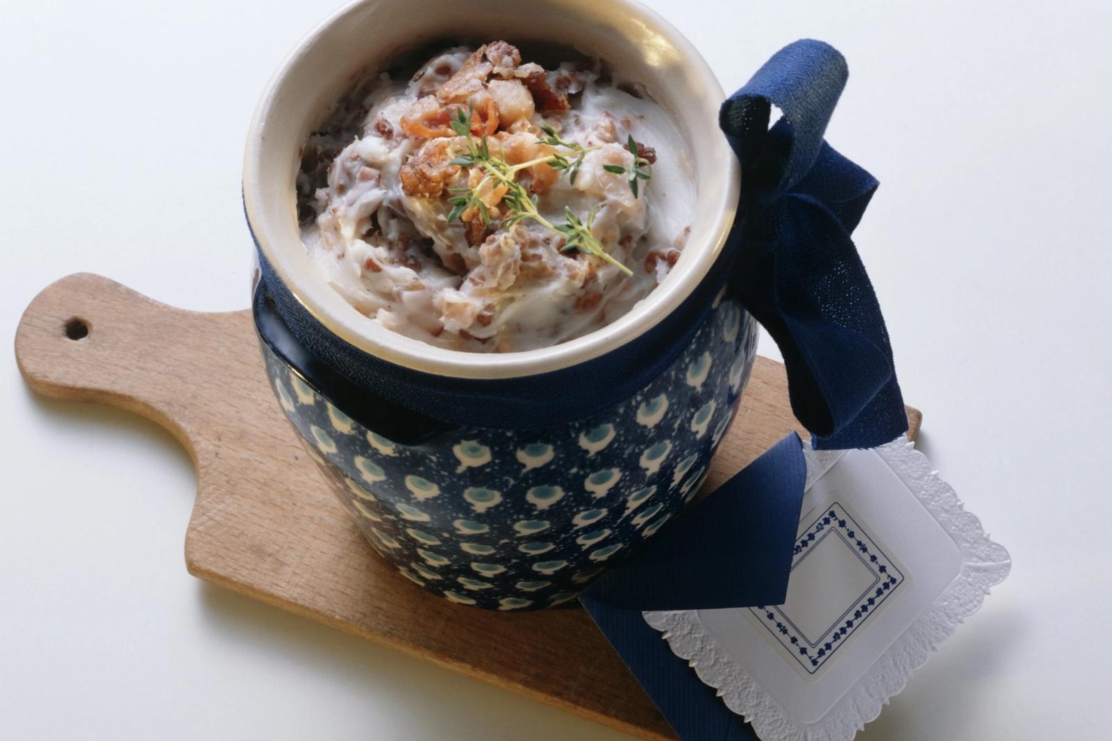 Saindoux au thym avec pommes et bacon