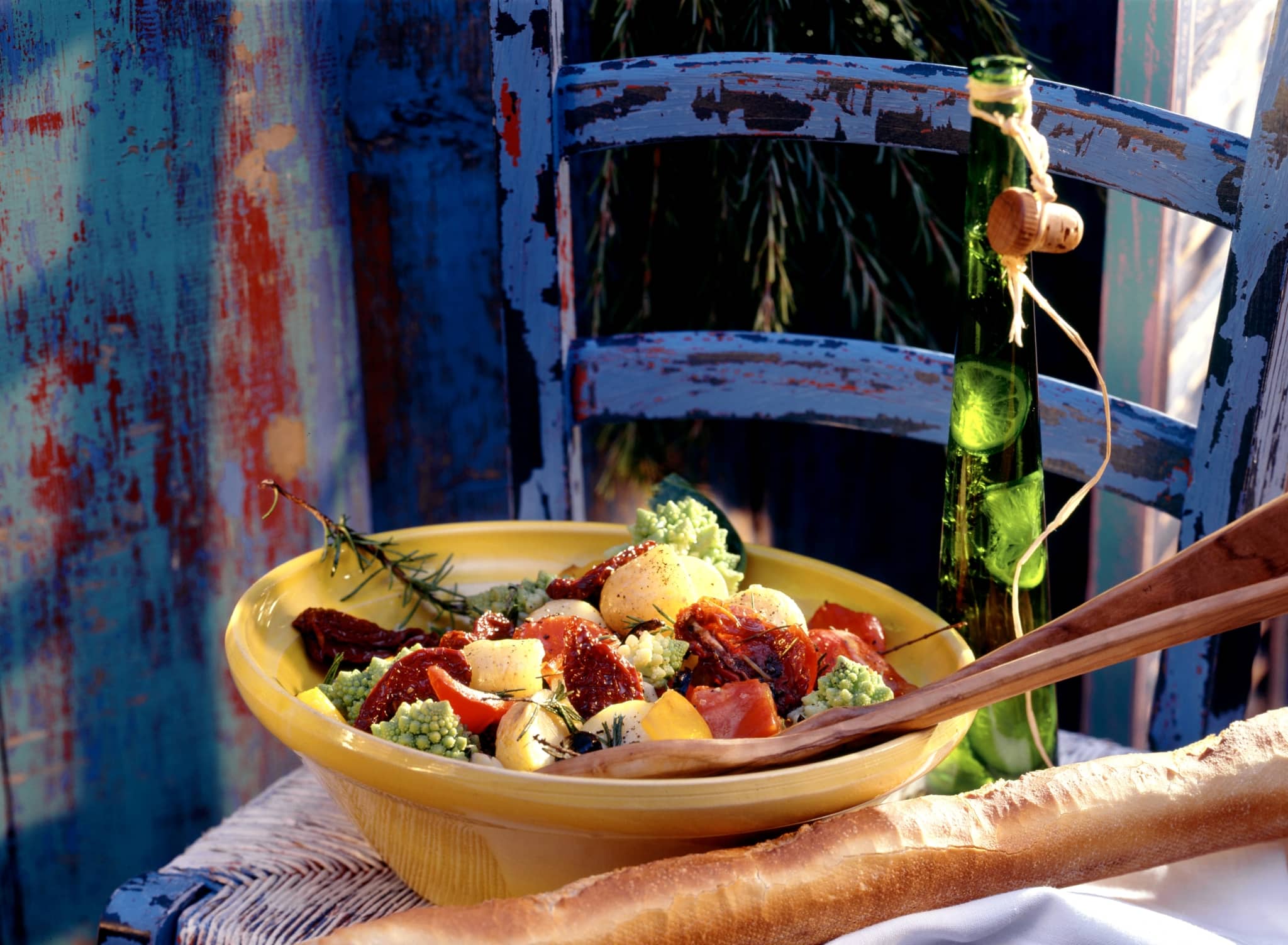 Salade de pommes de terre et de romanesco aux tomates séchées