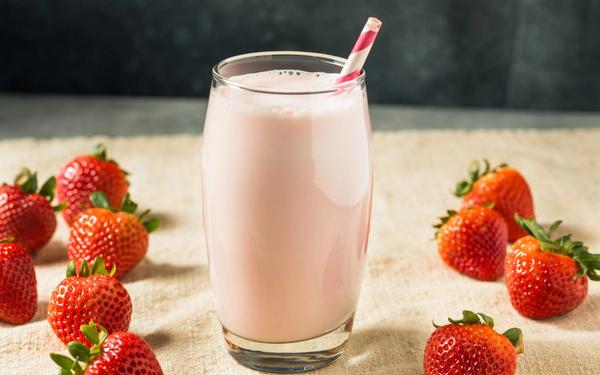 Recette milk-shake à la fraise facile