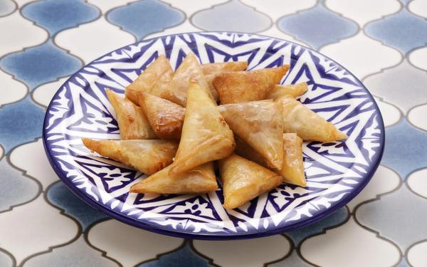 Briouat aux amandes